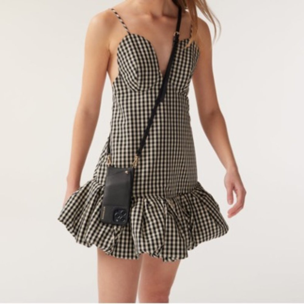 🌟CLASSY, SLEEK, FANCY🌟Bandolier Original Leather Crossbody Iphone 8 Case